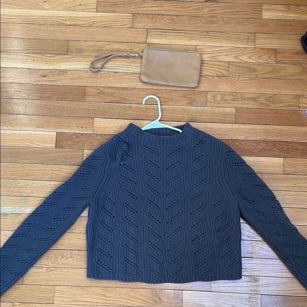 Carve Designs Navy Blue Blouse Cable Knit Top